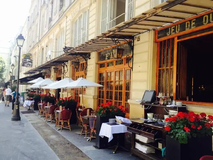 Апартаменты Romantic Near Le Marais Париж